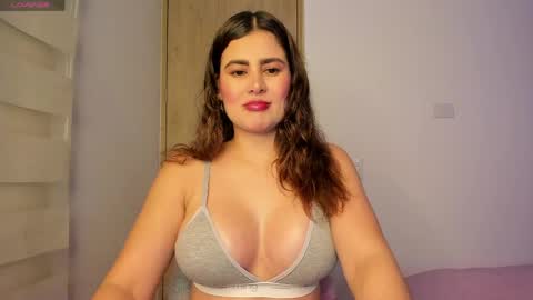 Lia  online show from 31, 5, 2026