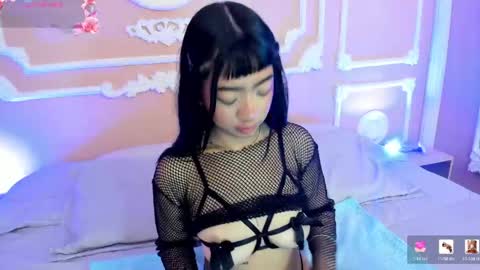 Lia lovet online show from 6, 5, 2026