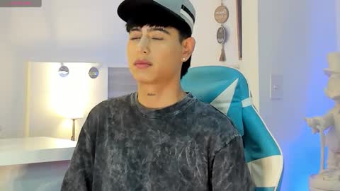 Liam online show from 6, 10, 2025