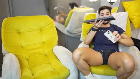 Liam  Luca online show from 15, 2, 2025
