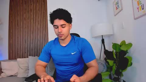 Liam Collins online show from 11, 11, 2025