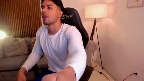Liam Collins online show from 12, 5, 2026