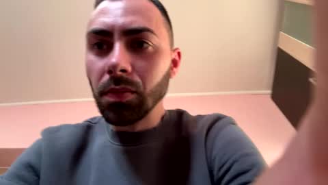 Liam online show from 23, 2, 2025