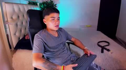 Liam online show from 4, 6, 2026