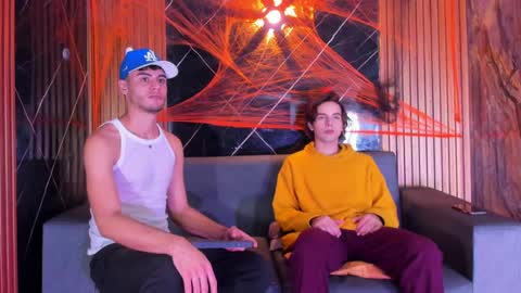 liam_genner online show from 26, 10, 2025