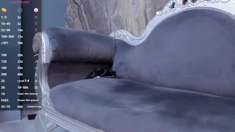 LIAM KLEIN online show from 28, 1, 2025