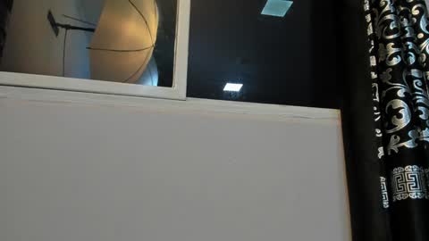 LIAM KLEIN online show from 30, 1, 2025