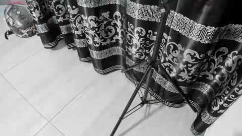 LIAM KLEIN online show from 1, 3, 2025