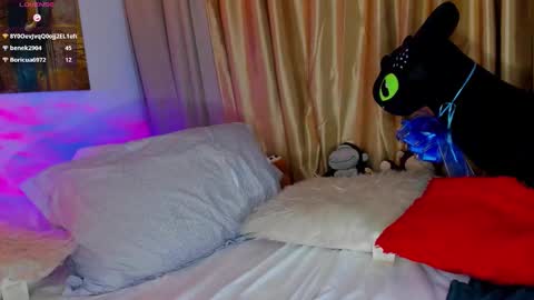 Snapshot of liam_oficial chatting on 5, 11, 2025 liam online show from 5, 11, 2025