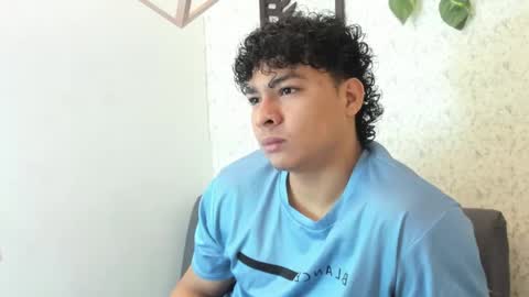 liam online show from 25, 10, 2025