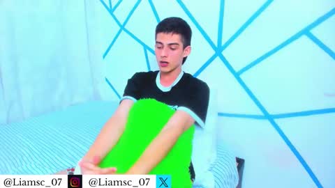 Liam scott77 online show from 8, 1, 2026