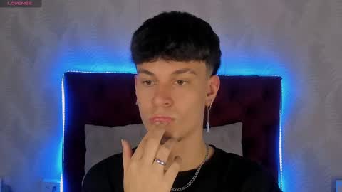 LIAM  online show from 24, 12, 2024