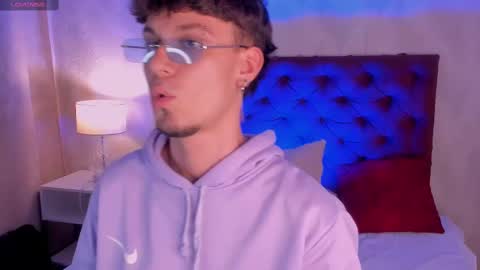 LIAM  online show from 8, 1, 2025