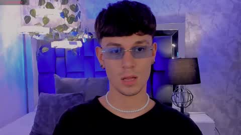 LIAM  online show from 13, 1, 2025