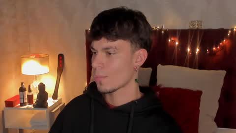 LIAM  online show from 26, 1, 2025