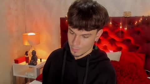 LIAM  online show from 29, 1, 2025