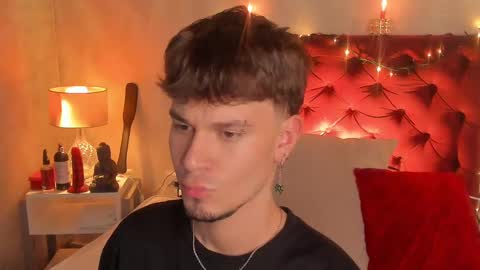 LIAM  online show from 3, 2, 2025