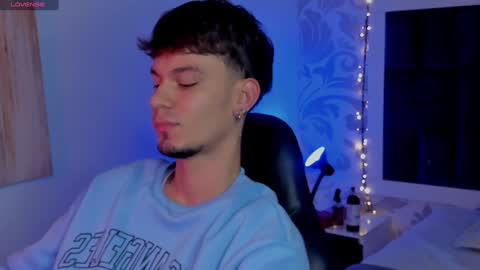 LIAM  online show from 5, 2, 2025
