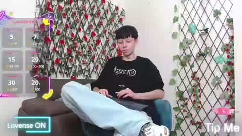 Liam  online show from 23, 3, 2026