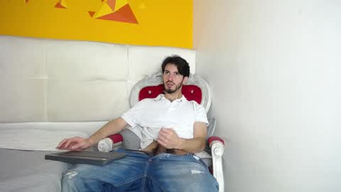 LiamLuxe online show from 11, 1, 2025