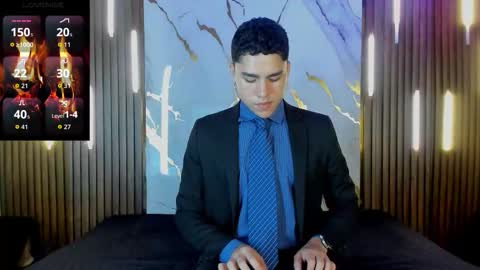 Snapshot of liamnovak chatting on 21, 11, 2025 Liam online show from 21, 11, 2025