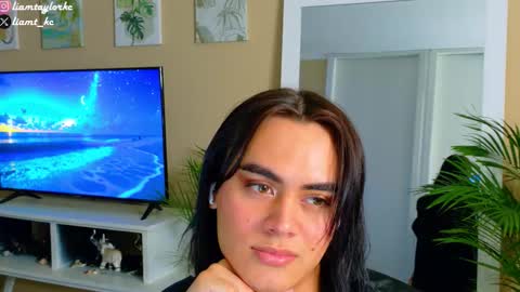 Tell me Liam online show from 22, 10, 2025