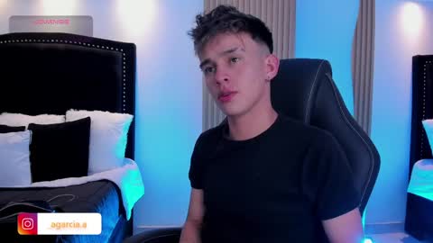 Snapshot of liamwild20 chatting on 24, 5, 2026 liam online show from 24, 5, 2026