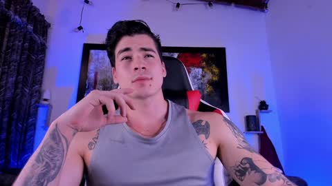Snapshot of liamwyatt_ chatting on 7, 12, 2024 liamwyatt_ online show from 7, 12, 2024