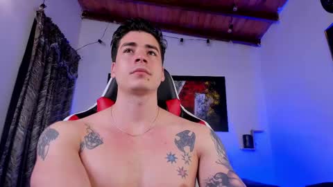 Snapshot of liamwyatt_ chatting on 1, 3, 2025 liamwyatt_ online show from 1, 3, 2025