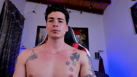 Snapshot of liamwyatt_ chatting on 6, 3, 2025 liamwyatt_ online show from 6, 3, 2025
