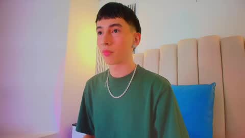 lian_cameron online show from 11, 5, 2026
