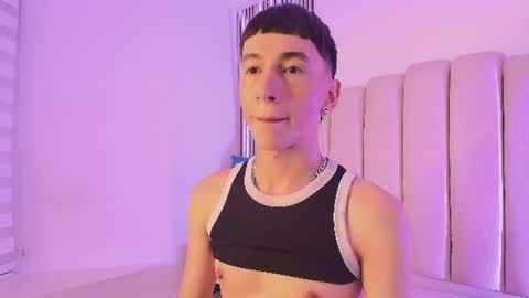 lian_cameron online show from 22, 6, 2026