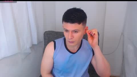 lian_eathan online show from 21, 3, 2026