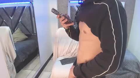 lian online show from 12, 10, 2025