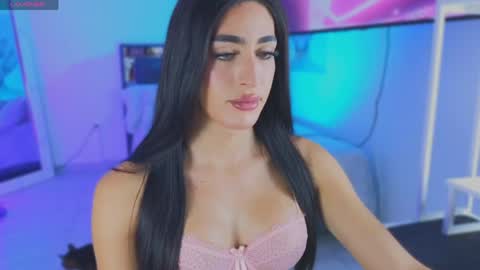 Snapshot of lian_karther1 chatting on 17, 4, 2026 missfernanda X online show from 17, 4, 2026