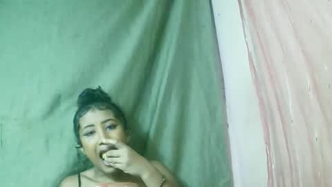 Liana9794 online show from 15, 5, 2026