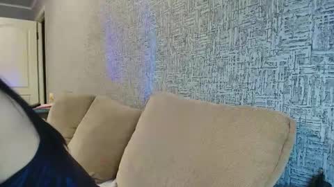liana_diva online show from 5, 4, 2026