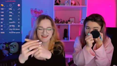 Snapshot of liana_kisses chatting on 27, 9, 2025 Little Liana  online show from 27, 9, 2025