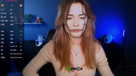 Snapshot of liana_kisses chatting on 22, 10, 2025 Little Liana  online show from 22, 10, 2025