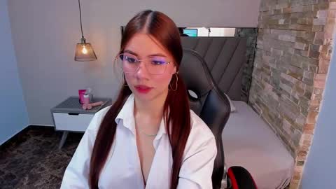 LIANE online show from 14, 12, 2024