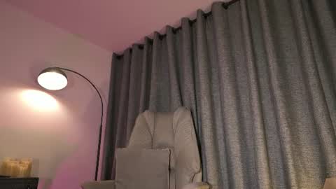 lianewhite online show from 24, 6, 2026