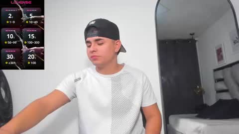 Snapshot of lianfox_ chatting on 23, 6, 2026 lianfox_ online show from 23, 6, 2026