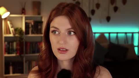 Lianna online show from 6, 3, 2026