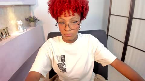 LiannaDixon online show from 30, 12, 2024