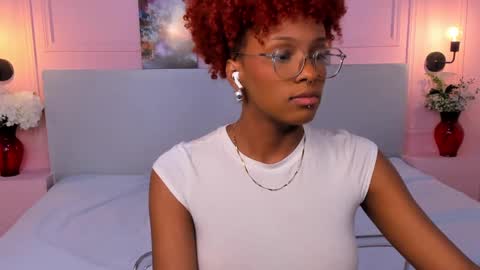 LiannaDixon online show from 20, 1, 2025