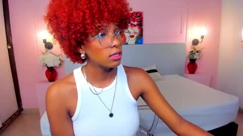 LiannaDixon online show from 27, 1, 2025