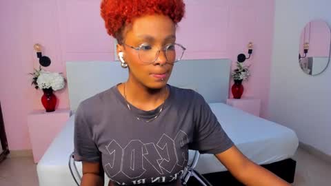 LiannaDixon online show from 3, 2, 2025