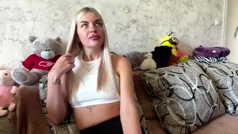 Lina online show from 22, 5, 2026
