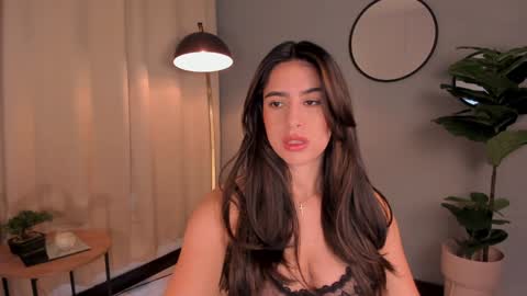 Lia online show from 16, 12, 2024
