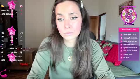 LiaQuinn online show from 27, 2, 2025